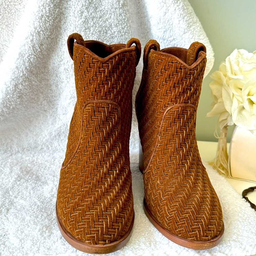 Laurence Dacade suede woven ankle boot